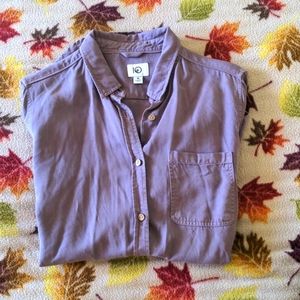 🍓Tentree button down shirt